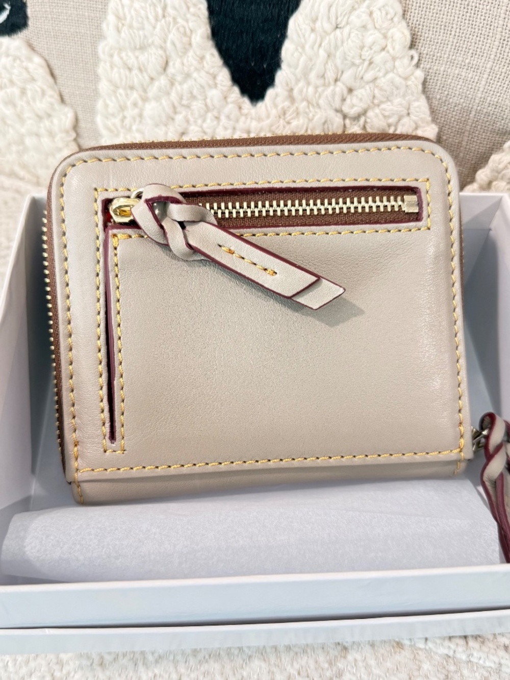 Dooney & Bourke Florentine Small Zip Around Wallet Taupe Beige Compact - Picture 2 of 5